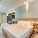 Italia Aparthotel 4*