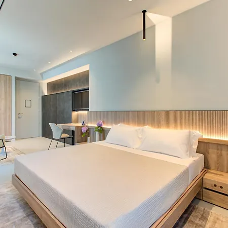 Italia Aparthotel 4*