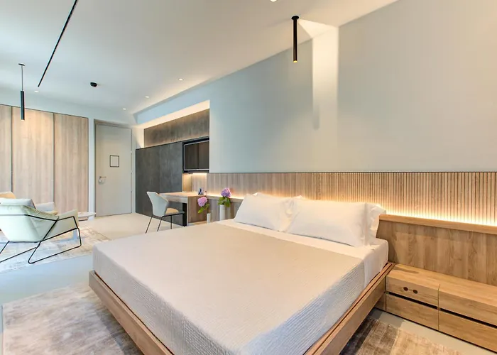 Italia Hotel apartamentowy 4*