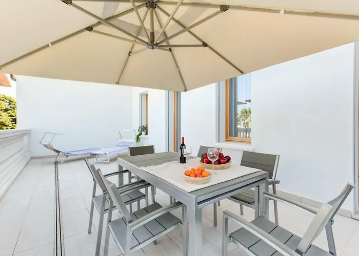 Italia Hotel apartamentowy 4*